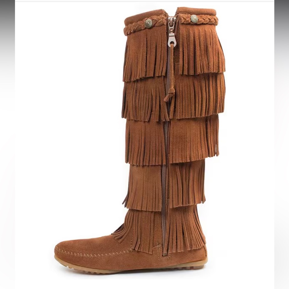Minnetonka 5 layer fringe Boots